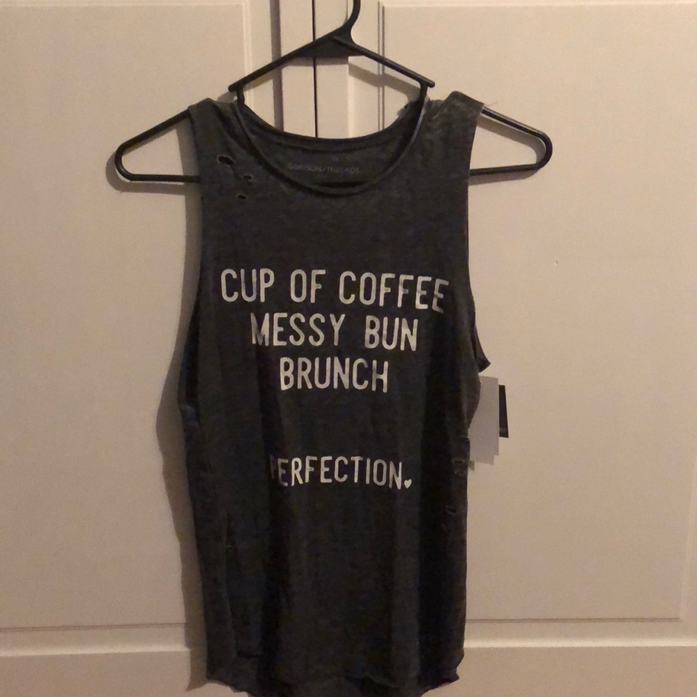 Light weight fashionable workout tank